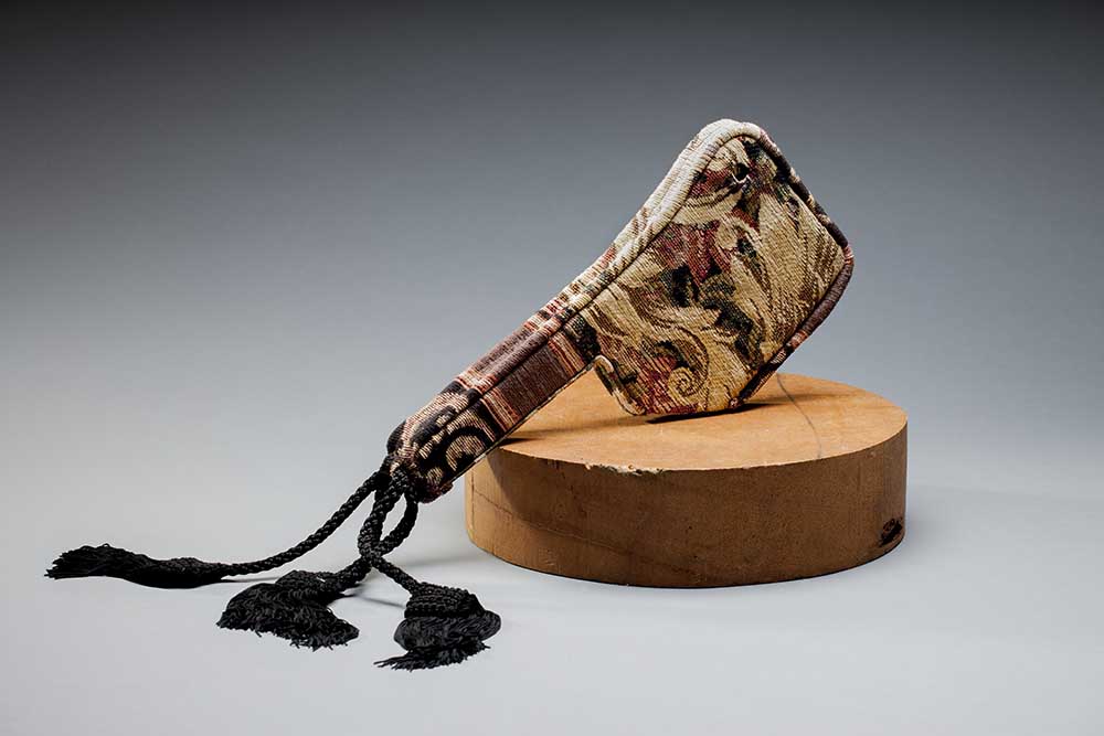 A meat cleaver made of fabric